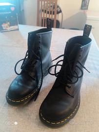 scarpe Dr. Martins 120 euro