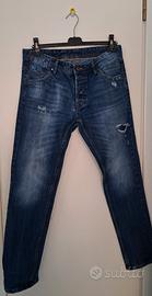 jeans strappati uomo