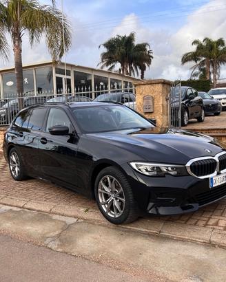 BMW 318d SPORT TOURING S-DRIVE