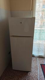 Frigorifero Akai