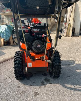 Turbina per neve Husqvarna , prezzo trattabile