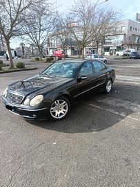 Mercedes E280 Avantguard