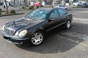 Mercedes E280 Avantguard