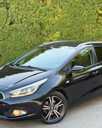 Kia Ceed cee'd 1.4 CRDi 5 porte Cool