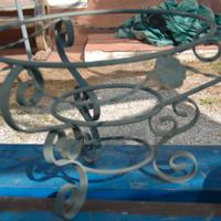 Tavolino in Ferro con base vetro