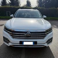 Volkswagen Touareg 3.0 V6 TDI - 4X4 - PELLE - NAV.