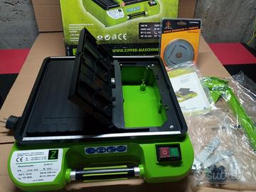 Tagliapiastrelle ad acqua