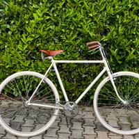 Bicicletta d'epoca freni a bacchetta