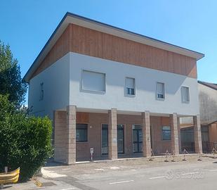 Edificio a Ponte nelle Alpi