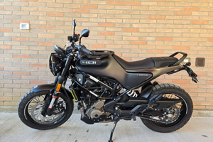 Husqvarna Svartpilen 401