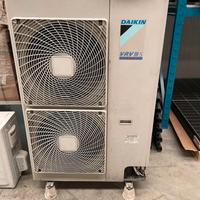 Daikin MIni VRV + macchine interne  a soffitto