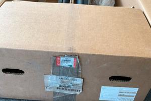 Ricambi originali Land Rover Defender 110.