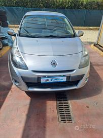 Renault Clio 1.2 16V 5 porte Dynamique