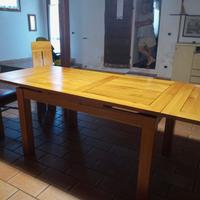 tavolo in quercia massiccio  con sei sedie