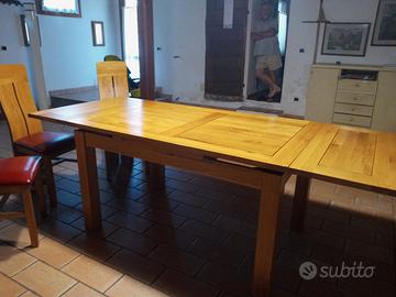 tavolo in quercia massiccio  con sei sedie
