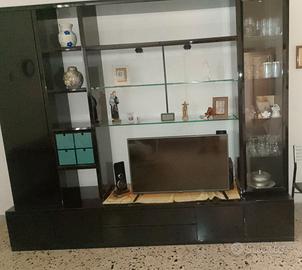 Parete attrezzata