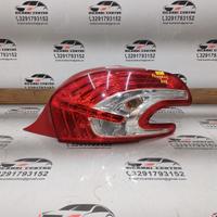 Faro fanale stop posteriore dx 2012 peugeot 208 be