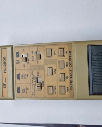 Frequenzimetro portatile 2,5 GHz