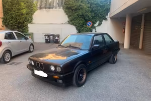 BMW E30 318is 1990