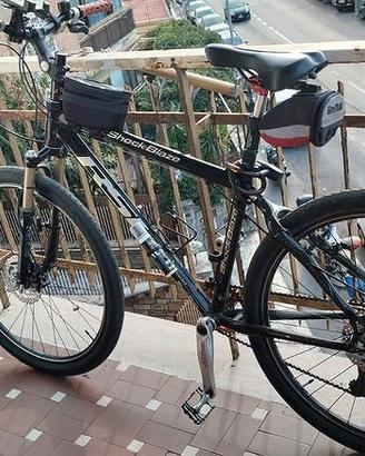 Bici ibrida shockblaze