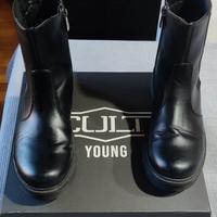 Cult young 