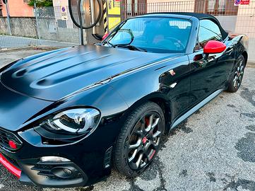 Abarth 124 Spider