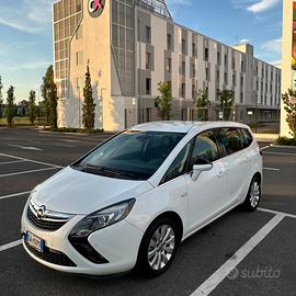 Opel zafira 2014 7 posti