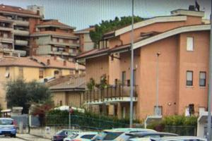 Garage mq 25 a Macerata