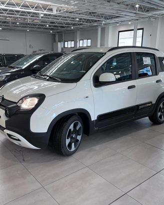 Fiat Panda Pandina CROSS 1.0 hybrid 65 cv PRONTA C