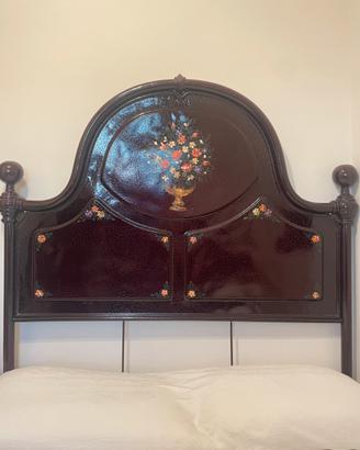 Letto antico in ferro battuto