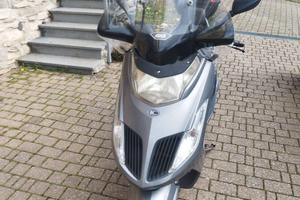 Scooter Kymco Dink 200