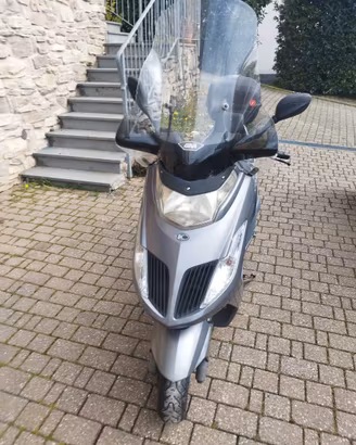 Scooter Kymco Dink 200