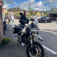Moto guzzi V85 tt travel