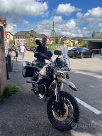 Moto guzzi V85 tt travel