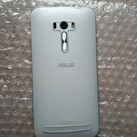 ASUS ZenFone Selfie ZD551KL bianco