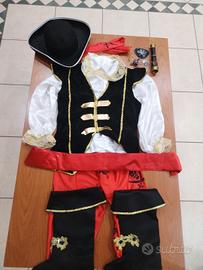 vestito di carnevale pirata
