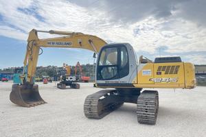 New Holland E245