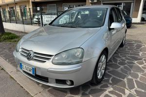 VW Golf 2.0 TDI 140cv Sportline