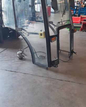 Cabina per Trattore Hurliman Mod XF 476 frutteto