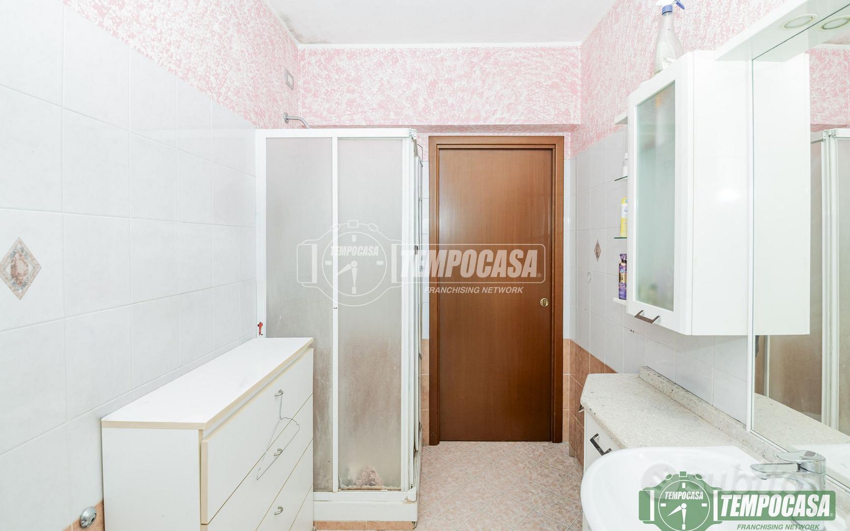 VILLA A SCHIERA - Altro