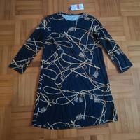 Abito Stradivarius nero con stampa catene