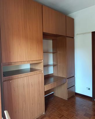 armadio con letto 