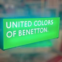 Insegna Luminosa UNITED COLORS OF BENETTON Anni 80