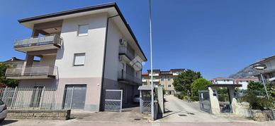 4 LOCALI A MONTESARCHIO