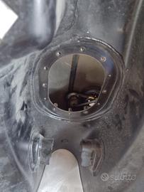 serbatoio triumph bonneville con bozza