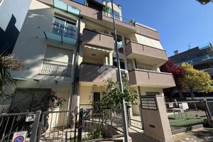 3 LOCALI A RICCIONE