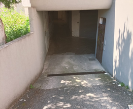 Si propone Garage zona pretura