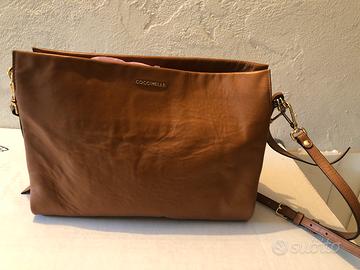 Tracolla in pelle Coccinelle color cuoio