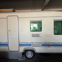 Roulotte Adria 461 dd Unica