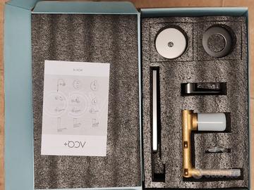 Rubinetto lavabo a muro, canna di fucile satinato